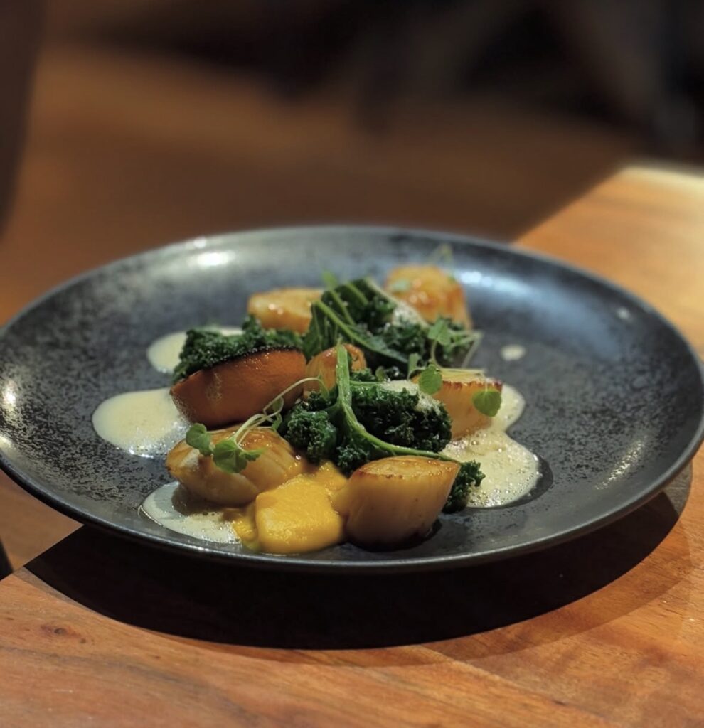 un assiette au comptoir de l'iroise à audiern