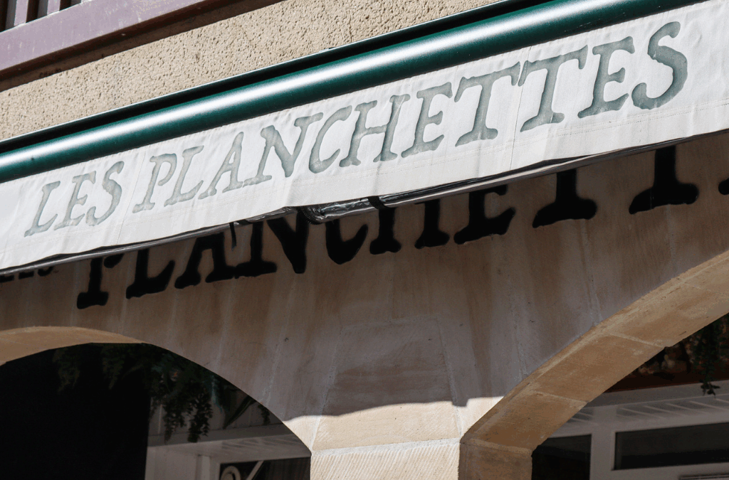 Les Planchettes
