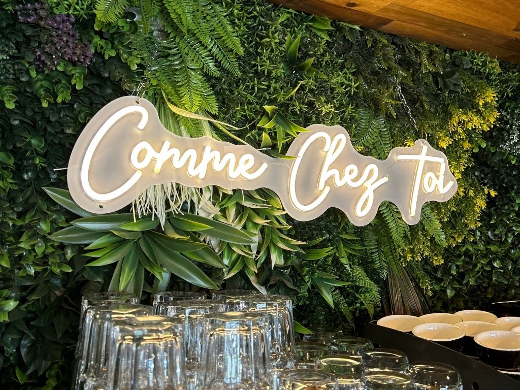 Comme Chez Toi
