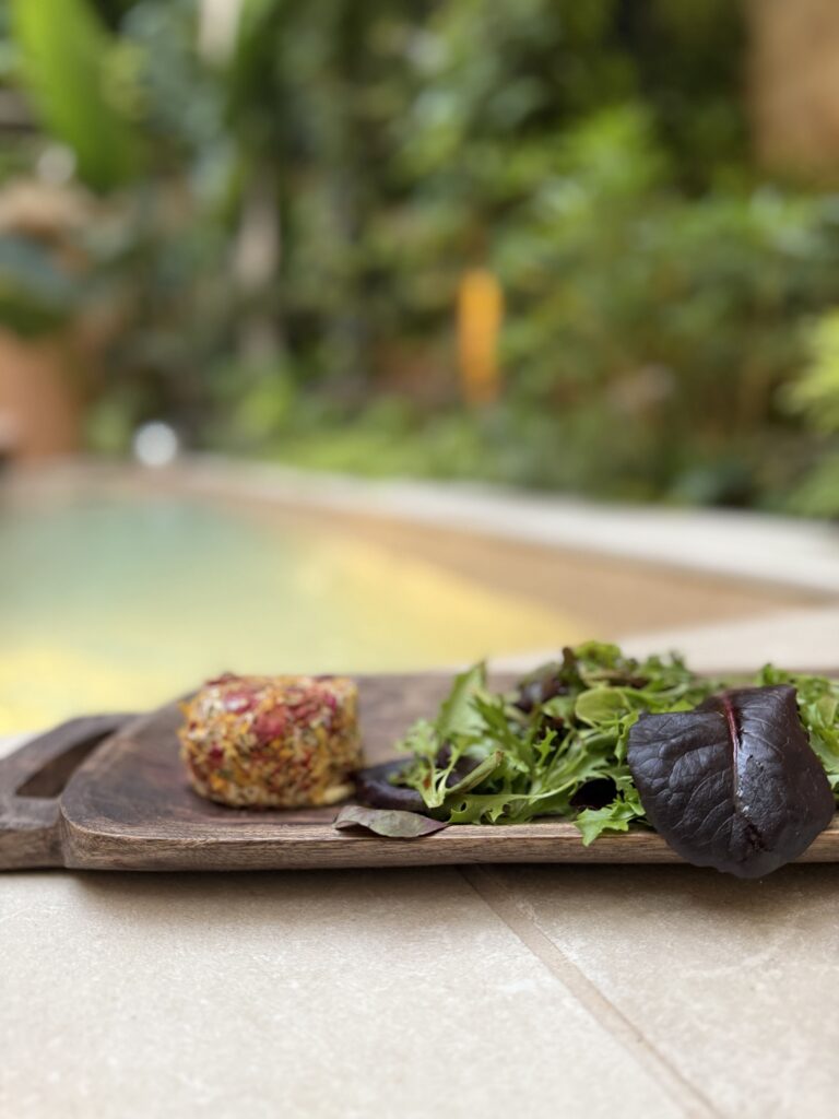 Un exemple de produits venant de producteurs de la région, à déguster, chez Bome, à Bordeaux