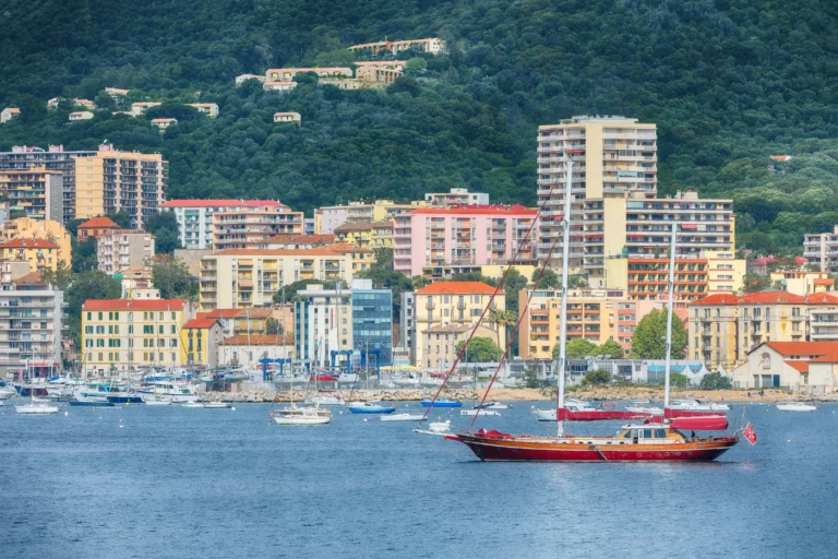 Le port d'Ajaccio