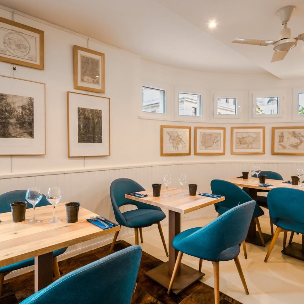 Intérieur du restaurant Panem, à Saint Nazaire