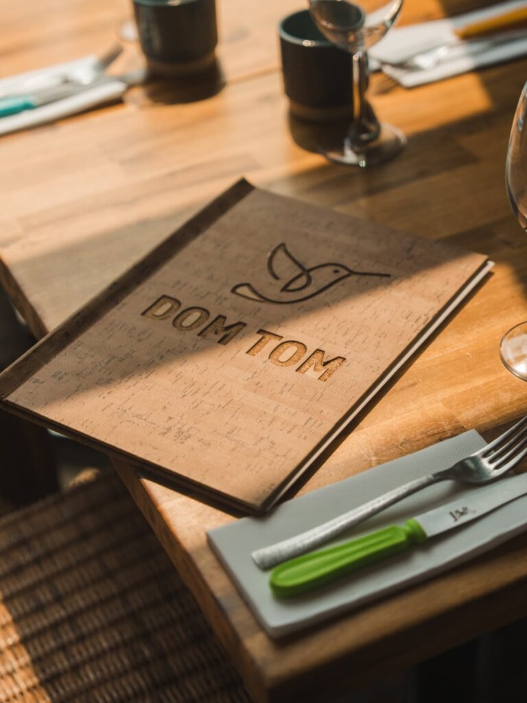 Carte du restaurant Dom Tom, à Saint Nazaire