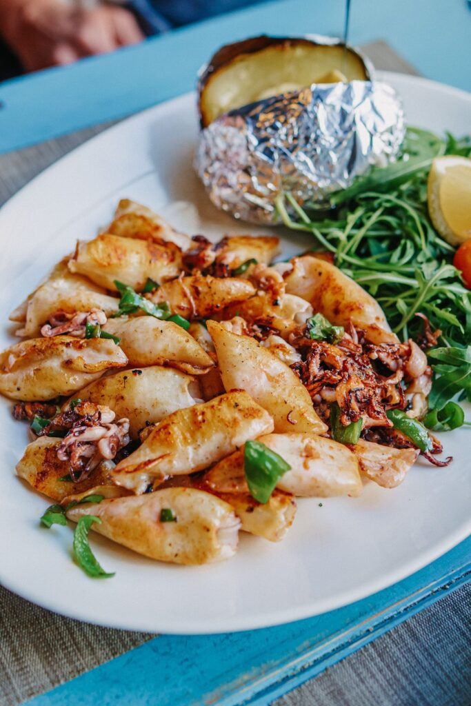 Plat de fruits de mer d'un restaurant de type cuisine française à Pau, près de Tarbes