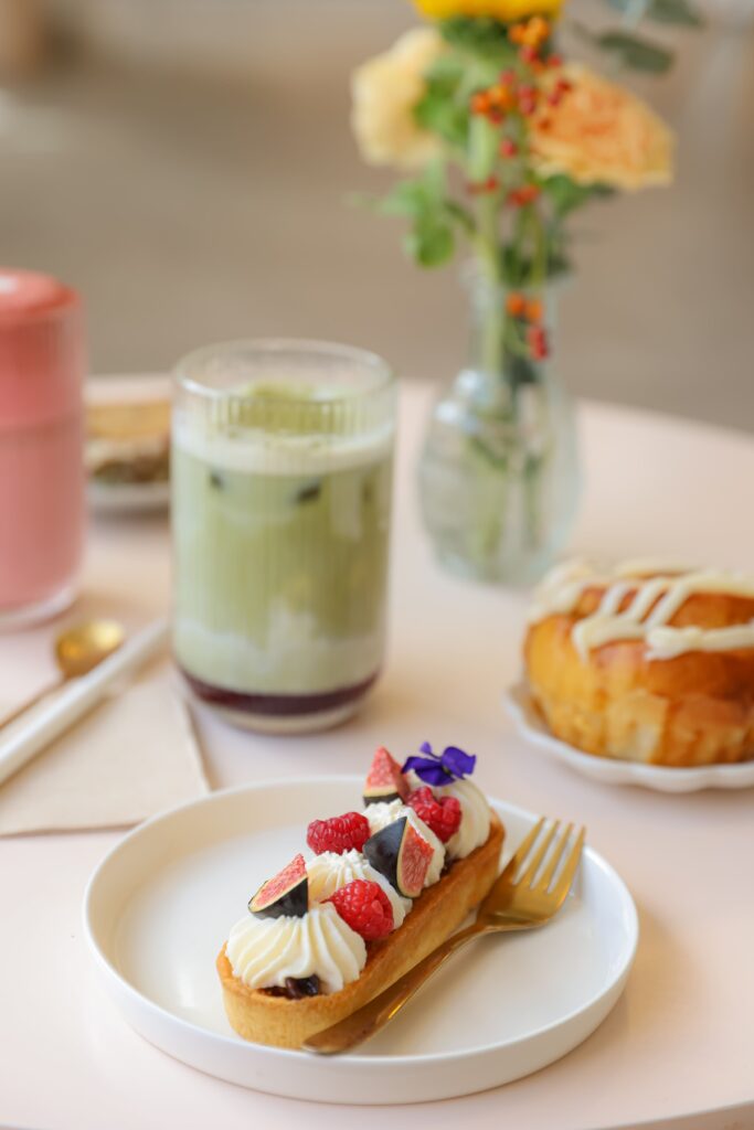 Les boissons et pâtisseries de chez Cycy's Cakes à Ille-sur-Têt