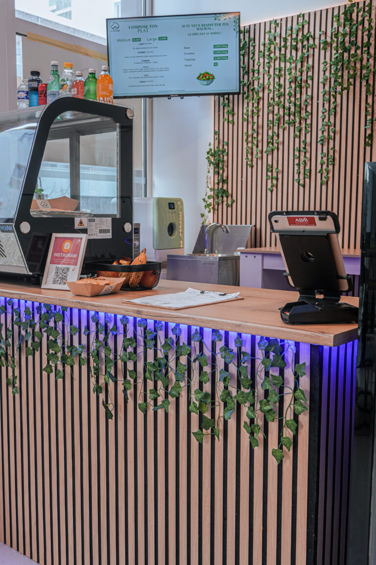 L'intérieur du corner healthy J'M Cuisiner au Havre