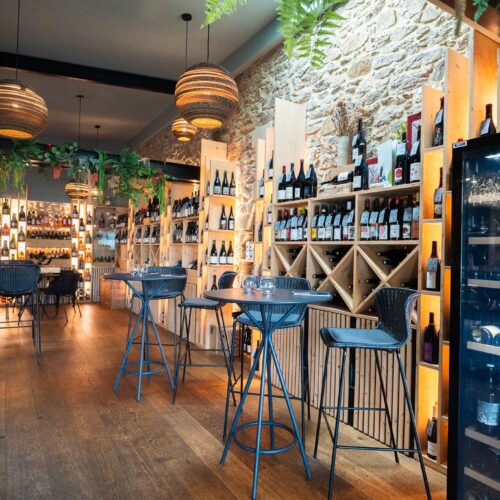Cave à vins et à manger, chez Only Wine, à Pornichet
