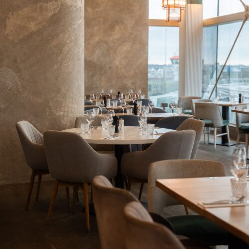 Intérieur du restaurant Naïa, à Saint Nazaire