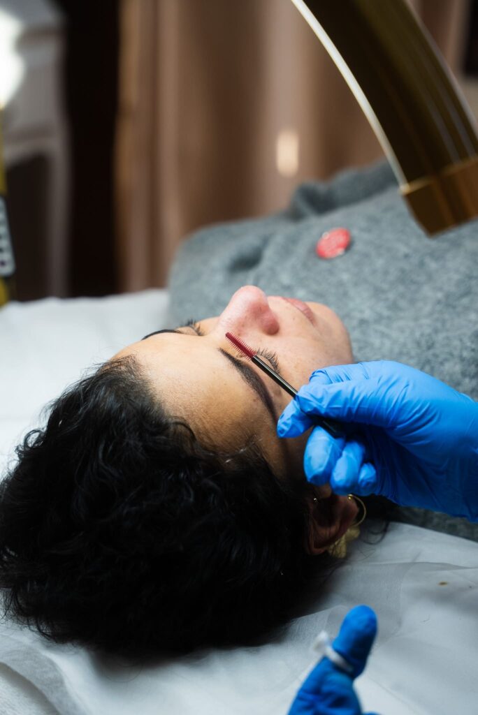 Microblading par Madame K, institut de beauté à Saint Nazaire