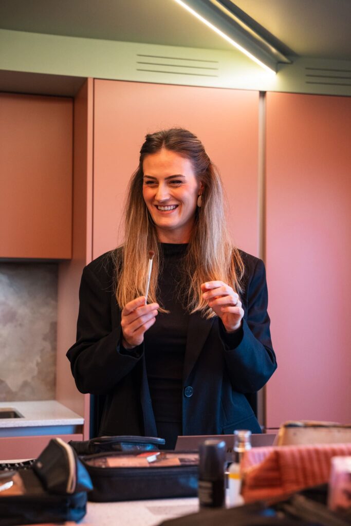 Cours de maquillage à domicile par Aya Beauty