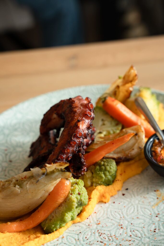 Plat de poulpe, chez Naïa, à Saint Nazaire