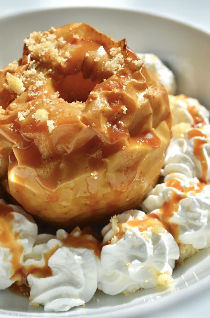 Dessert à la pomme du restaurant l'Heure Bleue