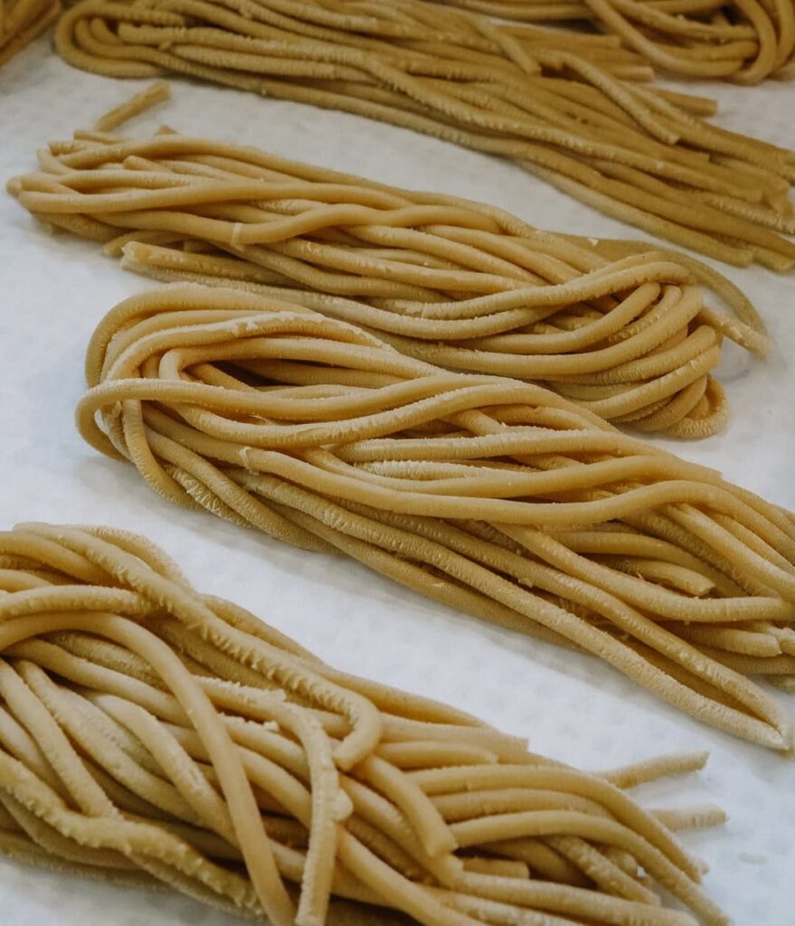 Pâtes fraîches fait maison d'un restaurant de type fusion française et italienne à Pau, près de Tarbes