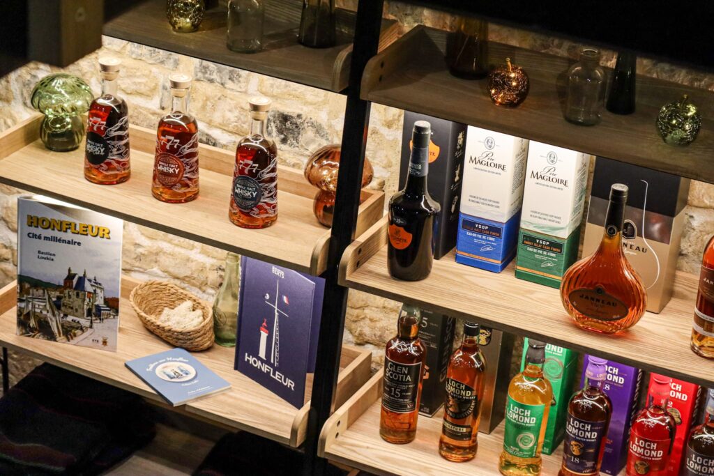 Au comptoir Normand à Honfleur