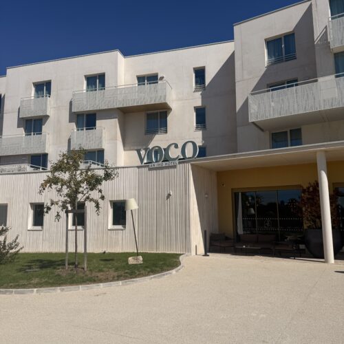 Façade du Voco à Beaune