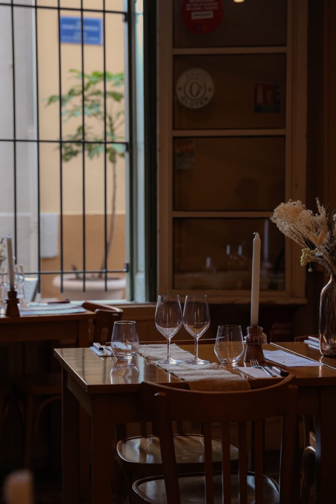 Table dressée chez La Taverne Bretonne à Perpignan