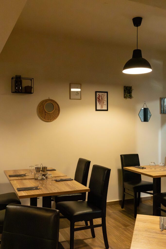 La salle du restaurant Le Boucan à Villeneuve-les-Béziers