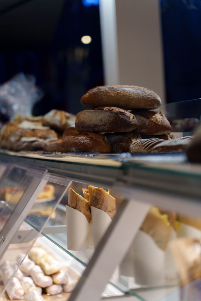 Les pains artisanaux au levain naturel chez Les Pains du Soleil à Perpignan