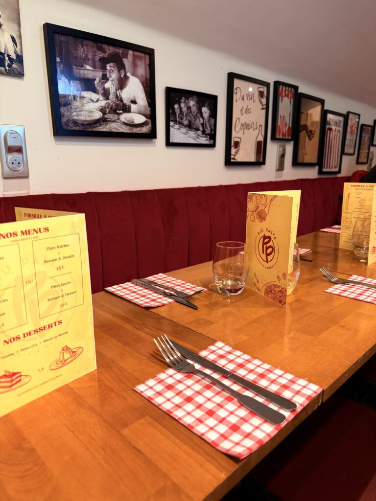 Table dressée de chez Piu Pasta
