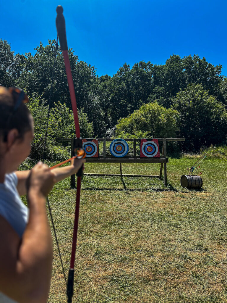 Le tir à l'arc d'Accrofury à Feuguerolles-Bully