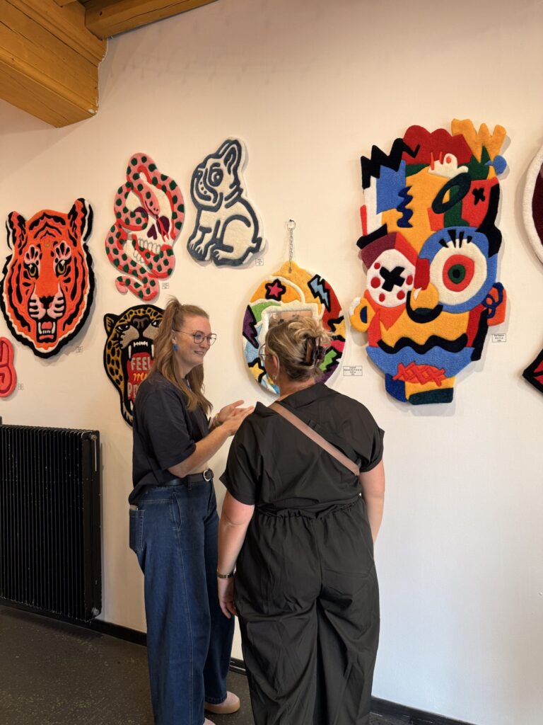 Exposition des tapis de l'Atelier Joy Creation à Dijon