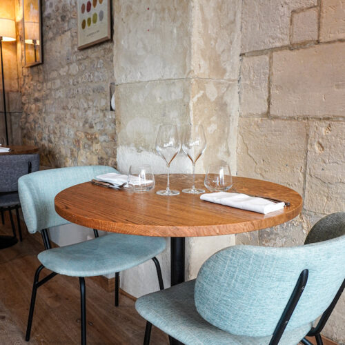 Les tables d'Augia à Caen