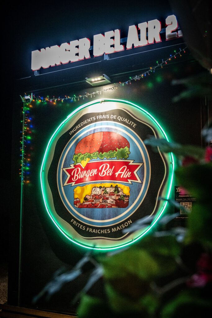 Enseigne de Burger Bel Air
