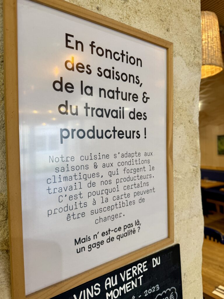 Affiche mettant en avant la qualité des produits chez Casa Gaïa à Bordeaux Chartrons