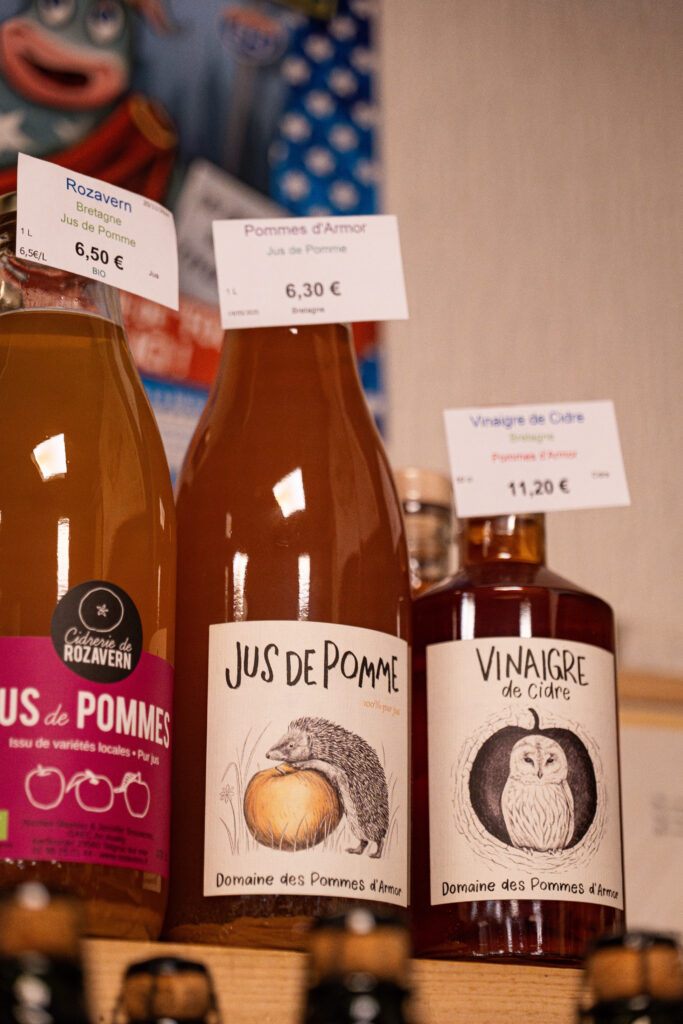 Des jus de pomme de la Cave du Doyenné à Angers