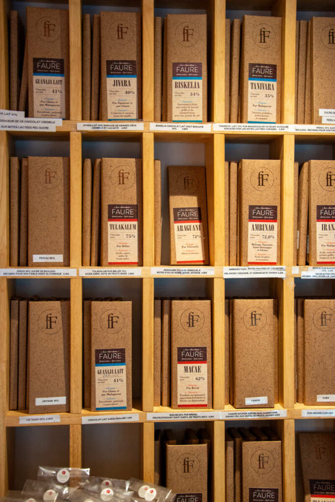 Les tablettes de chocolat faites maison de la pâtisserie Faure à Saint-Junien à 20 minutes de Limoges