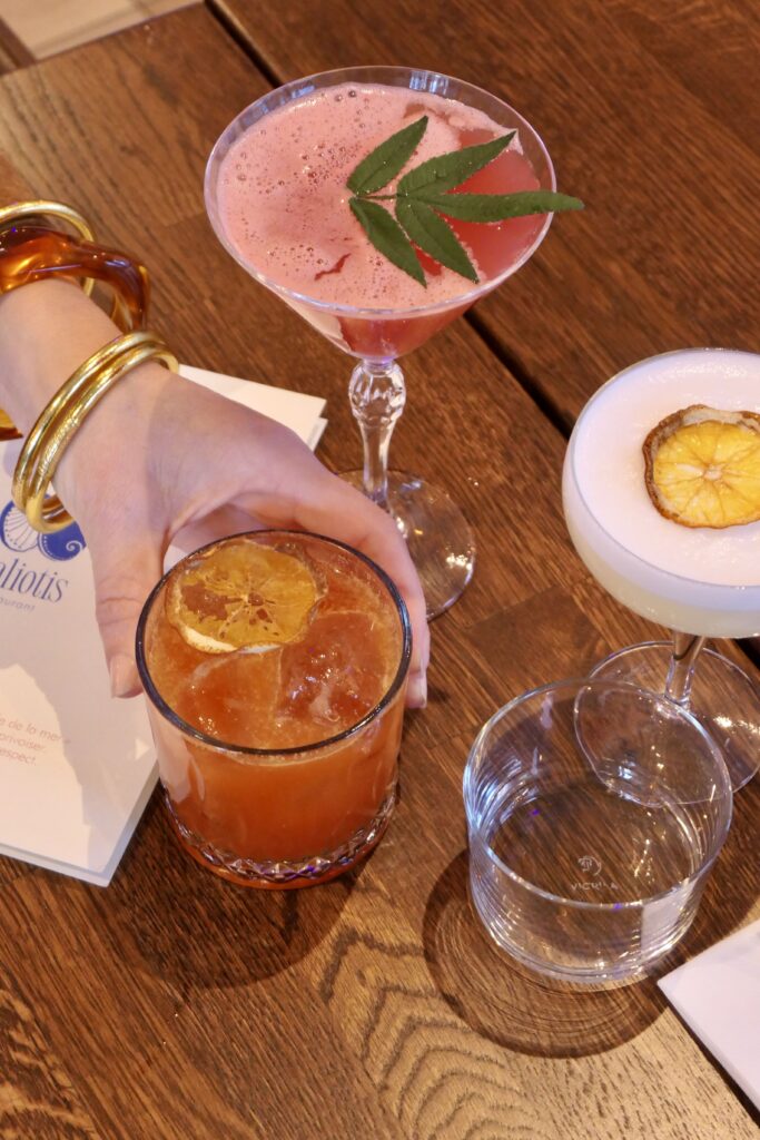 Cocktails créatifs du restaurant et auberge moderne Haliotis, à la Teste-de-Buch.