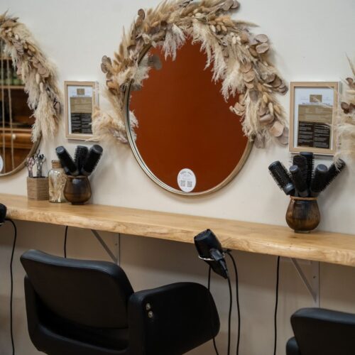 L'espace coiffage du salon Mon Salon Végétal à Limoges