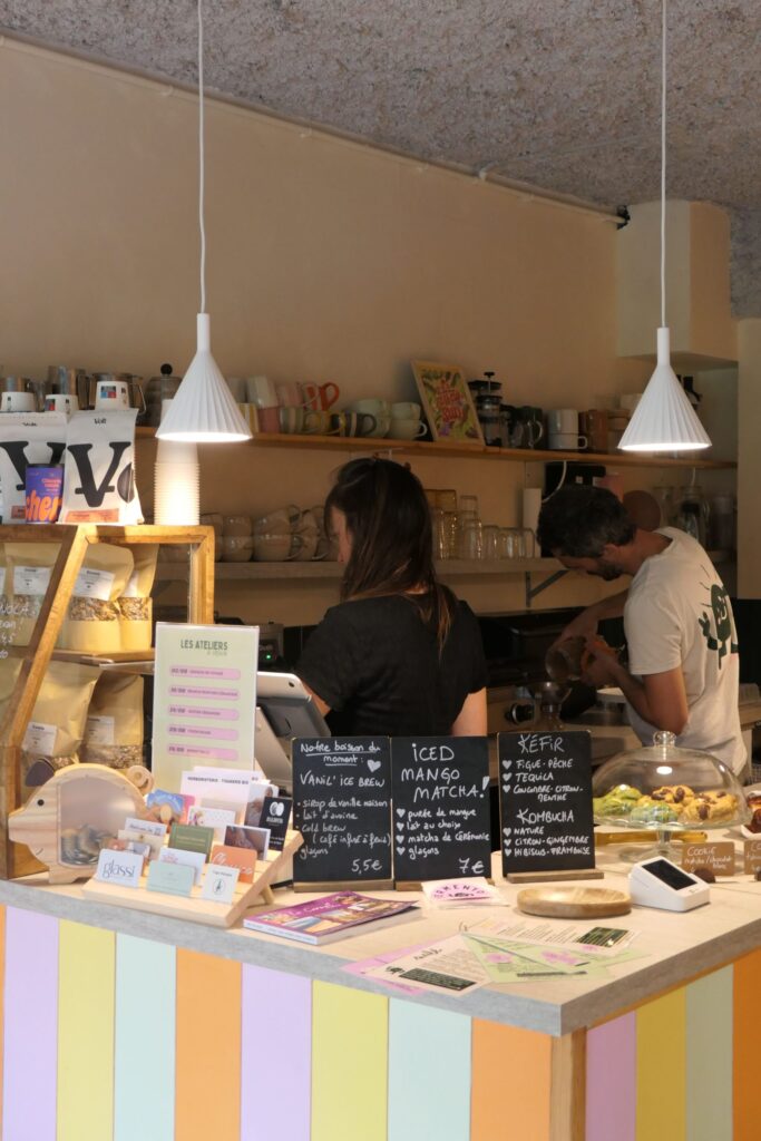 Comptoir du restaurant et café Fermento à Arcachon.