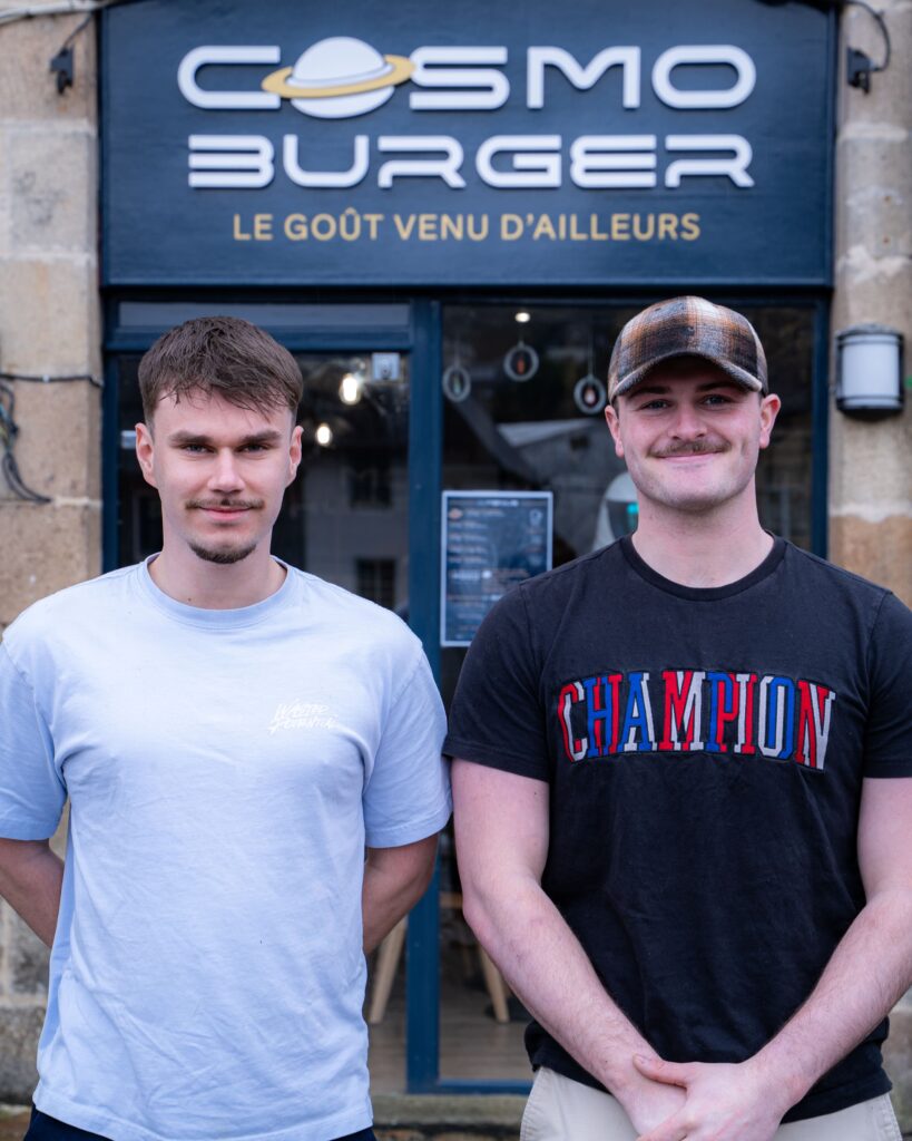 L'équipe du restaurant Cosmo Burger à Morlaix