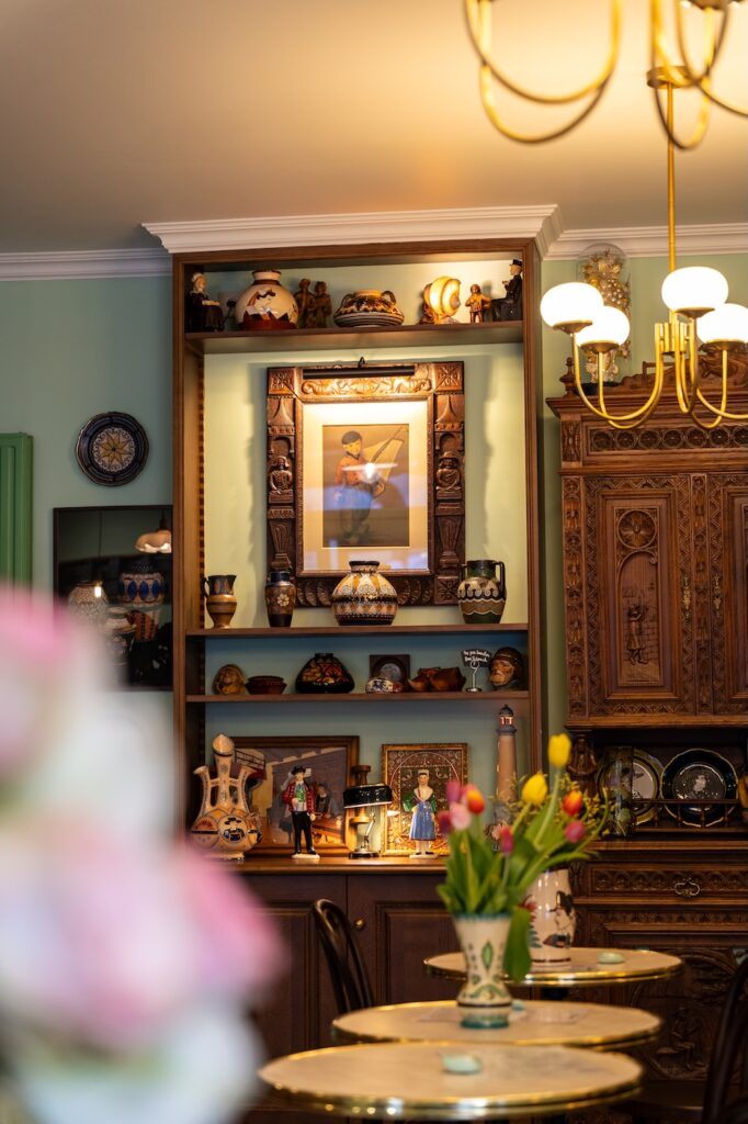 La décoration intérieure de l'hôtel Croiseur Ginette à Saint-Malo