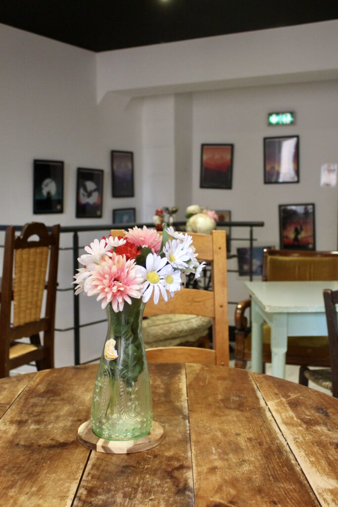 Dégus'Thé table fleurs