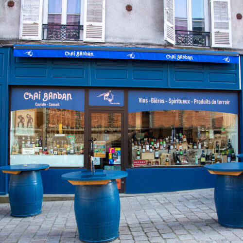 La devanture de la cave à vin Chai Banban en face des halles centralles de Limoges