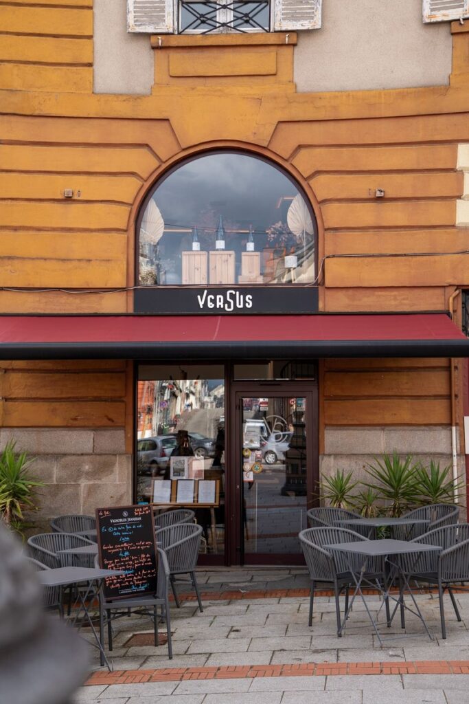 La devanture du restaurant Le VerSus à Limoges