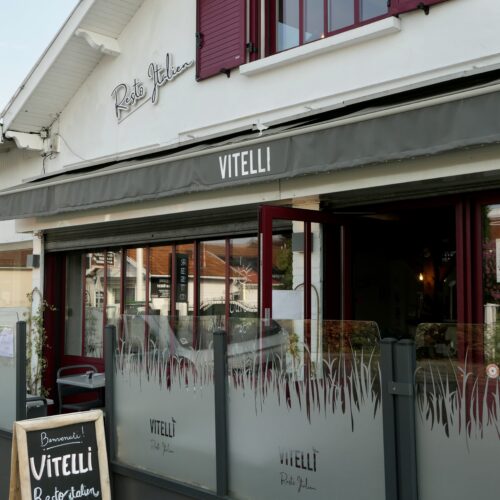 Facade du restaurant italien Vitelli à Gujan-Mestras.
