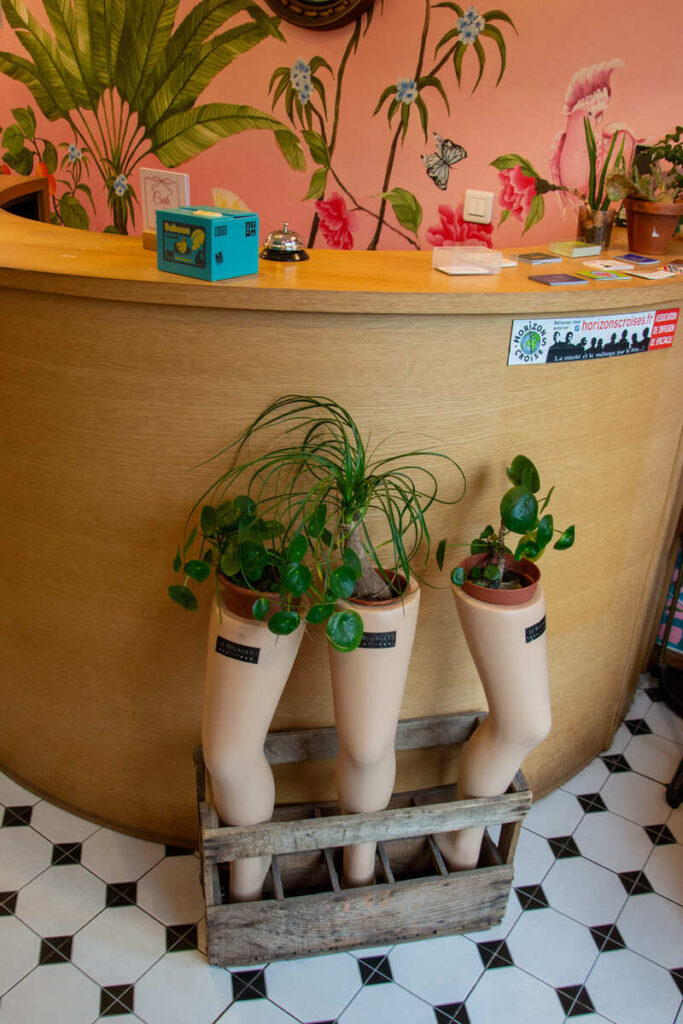 L'entrée du salon de coiffure Madame Gaston à Limoges