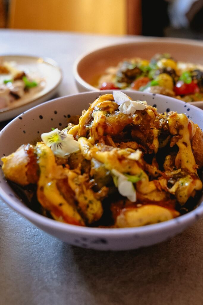 Assiette poulet pané a partager chez Equinox à Besançon