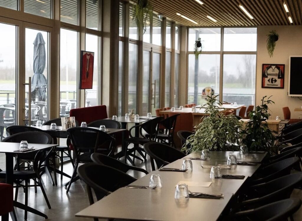 salle ernest le bistrot du golf toulouse
