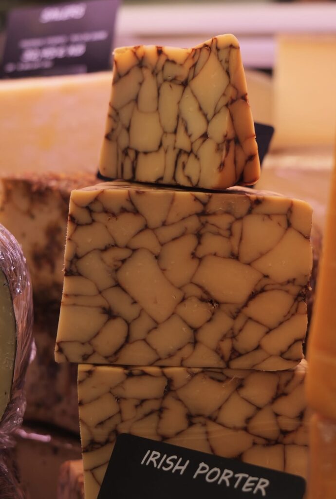 cheddar de la fromagerie kerouzine à lorient