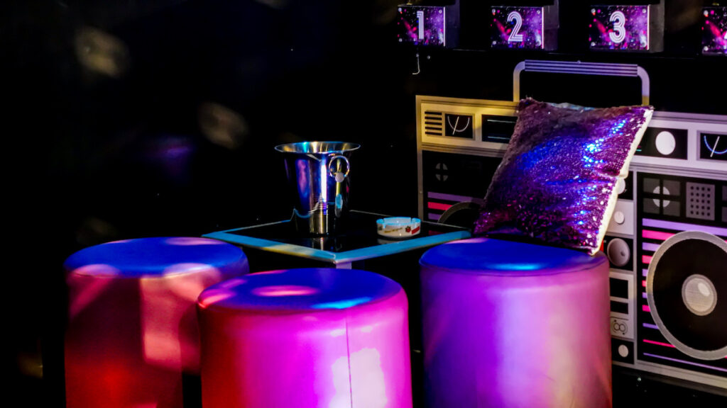 Les décors de Get Out à Caen