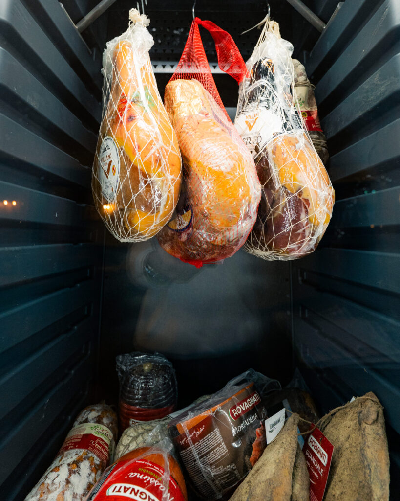 La cave de maturation du restaurant La Degustazione à Plougastel-Daoulas