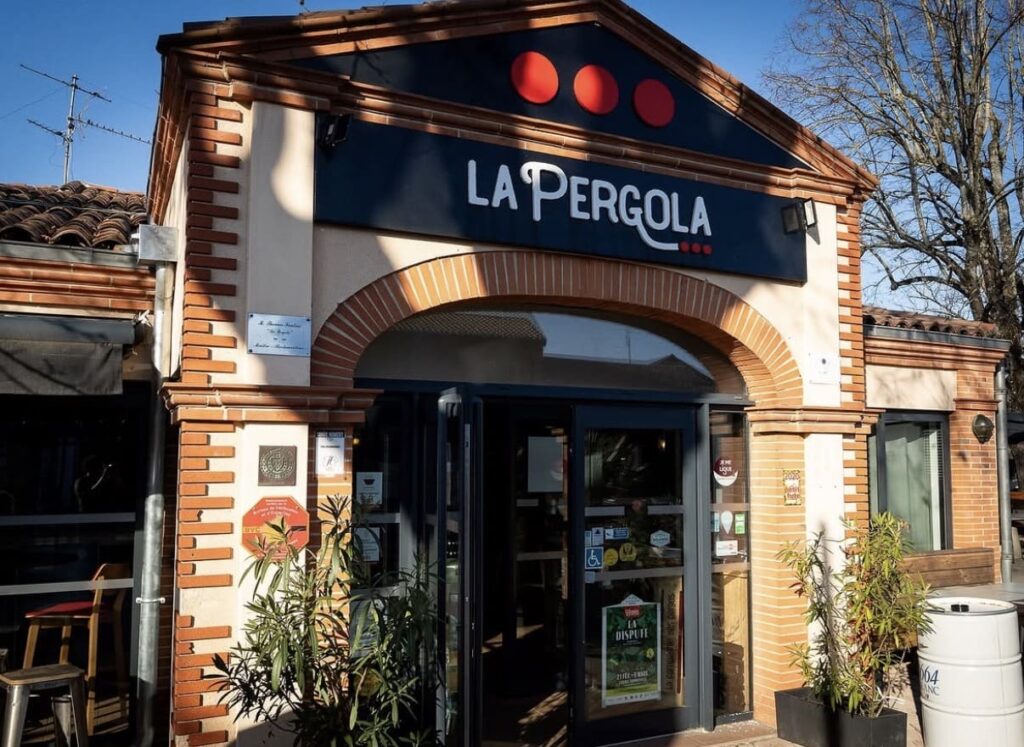 devanture facade la pergola toulouse