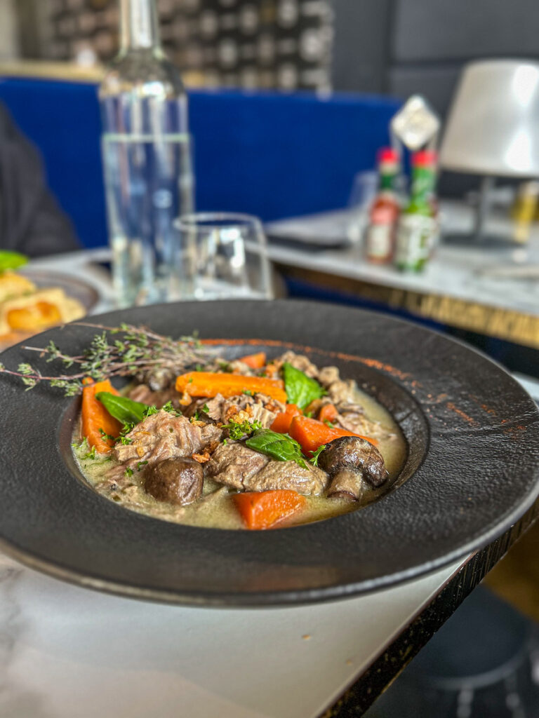 La blanquette de L'accès Soir à Caen