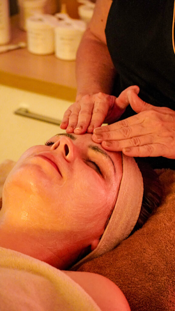 Le soin du visage de La Loge bien-être à Mondeville