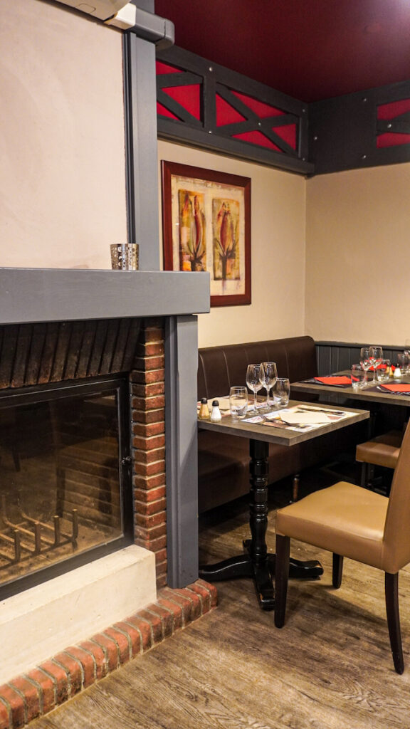 L'intérieur de La Planche A à Caen