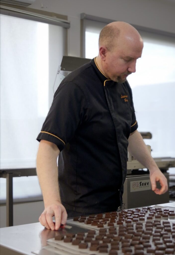 artisan de la chocolaterie lasseaucolaterie